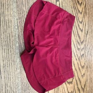 Lululemon Red Speed Short 2.5” Size 2 Reg